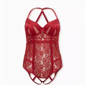 Straps And Rings Lace Bodysuit With Open Back